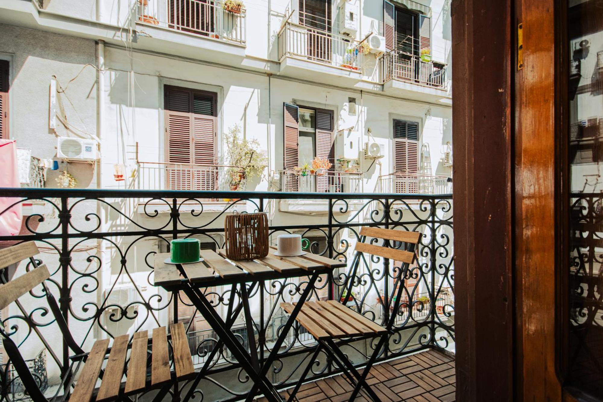 B&B Lara'S Home By I Borbone Neapel Exterior foto